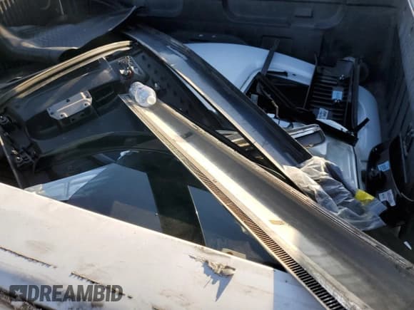 ✅ 2009 Chevrolet Silverado 1500 LT • VIN: 1GCEC29J89Z290078 • Lot: 73553264. Listed on Copart with 167,934 mi. Free auction sales archive from the USA and detailed vehicle history report at DreamBid. Image 12.