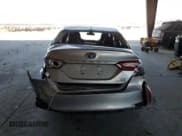 ✅ 2018 Toyota Camry Hybrid SE • VIN: 4T1B21HK3JU004032 • Лот: 70686335. Опубликован ранее на Copart с пробегом 39 746 миль. Бесплатный доступ к архиву аукционных продаж из США и подробный отчёт об истории автомобиля на DreamBid. Изображение 6.