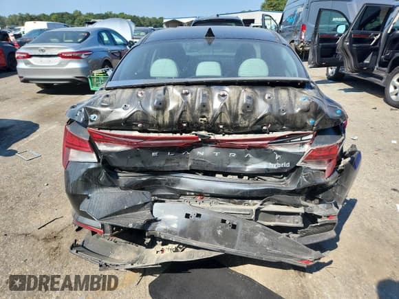 ✅ 2023 Hyundai Elantra Limited • VIN: KMHLN4AJ4PU037628 • Lot: 70998475. Listed on Copart with 44,173 mi. Free auction sales archive from the USA and detailed vehicle history report at DreamBid. Image 6.