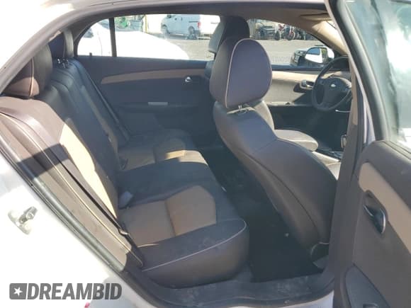 ✅ 2011 Chevrolet Malibu LTZ • VIN: 1G1ZE5EU1BF339666 • Lot: 69371164. Listed on Copart with 141,415 mi. Free auction sales archive from the USA and detailed vehicle history report at DreamBid. Image 10.