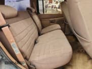 ✅ 1996 Ford Explorer XLT • VIN: 1FMDU32P6TZA50186 • Lot: 85695995. Wystawiony na Copart z przebiegiem 229 495 mil. Bezpłatny archiwum sprzedaży aukcyjnych z USA i szczegółowy raport historii pojazdu na DreamBid. Zdjęcie 11.