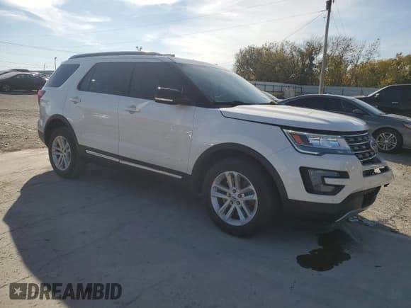 ✅ 2017 Ford Explorer XLT • VIN: 1FM5K7DH4HGC09538 • Lot: 91945925. Listed on Copart with 163,382 mi. Free auction sales archive from the USA and detailed vehicle history report at DreamBid. Image 4.