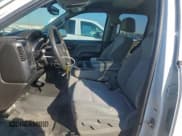 ✅ 2019 Chevrolet Silverado 1500 Work Truck • VIN: 2GCRCNEC5K1134458 • Лот: 95990435. Опубликован ранее на Copart с пробегом 106 690 миль. Бесплатный доступ к архиву аукционных продаж из США и подробный отчёт об истории автомобиля на DreamBid. Изображение 7.