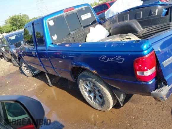 ✅ 2007 Ford Ranger XL • VIN: 1FTZR15E77PA82723 • Лот: 42926430. Опубликован ранее на IAAI с пробегом 217 671 миль. Бесплатный доступ к архиву аукционных продаж из США и подробный отчёт об истории автомобиля на DreamBid. Изображение 14.