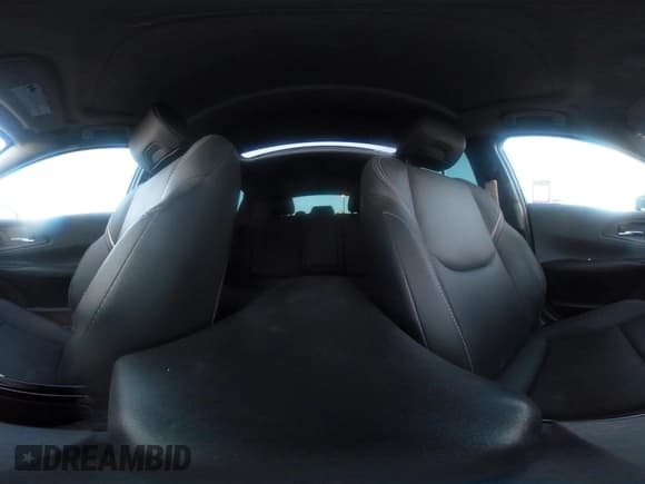 ✅ 2024 Toyota Prius LE • VIN: JTDACAAU2R3021334 • Lot: 43043015. Wystawiony na IAAI z przebiegiem 21 899 mil. Bezpłatny archiwum sprzedaży aukcyjnych z USA i szczegółowy raport historii pojazdu na DreamBid. Zdjęcie 22.