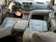 ✅ 2011 Toyota Highlander Limited • VIN: JTEDC3EH6B2003044 • Lot: 87972595. Listed on Copart with 193,125 mi. Free auction sales archive from the USA and detailed vehicle history report at DreamBid. Image 8.