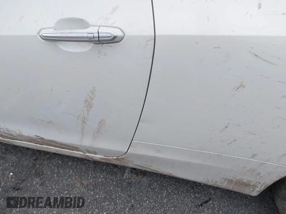 ✅ 2015 Cadillac ATS Standard AWD • VIN: 1G6AG1RX0F0127073 • Lot: 41296448. Listed on IAAI with 119,718 mi. Free auction sales archive from the USA and detailed vehicle history report at DreamBid. Image 19.