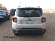 ✅ 2017 Jeep Renegade Latitude • VIN: ZACCJBBB3HPE58058 • Lot: 43478368. Wystawiony na IAAI z przebiegiem 105 596 mil. Bezpłatny archiwum sprzedaży aukcyjnych z USA i szczegółowy raport historii pojazdu na DreamBid. Zdjęcie 16.