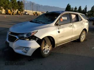 2019 Chevrolet Equinox LS с VIN 2GNAXHEV5K6201798, выставлен на аукционе Copart как лот 71724095 с пробегом 50 317 миль миль и Списание • Salvage title. История ставок и продаж доступна на DreamBid. Изображение 1.