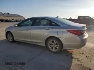 ✅ 2013 Hyundai Sonata GLS • VIN: 5NPEB4AC5DH782479 • Lot: 73492074. Listed on Copart with 149,435 mi. Free auction sales archive from the USA and detailed vehicle history report at DreamBid. Image 2.