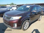 ✅ 2014 Kia Sorento EX • VIN: 5XYKUDA74EG444306 • Лот: 43015713. Опубликован ранее на IAAI с пробегом 151 056 миль. Бесплатный доступ к архиву аукционных продаж из США и подробный отчёт об истории автомобиля на DreamBid. Изображение 2.