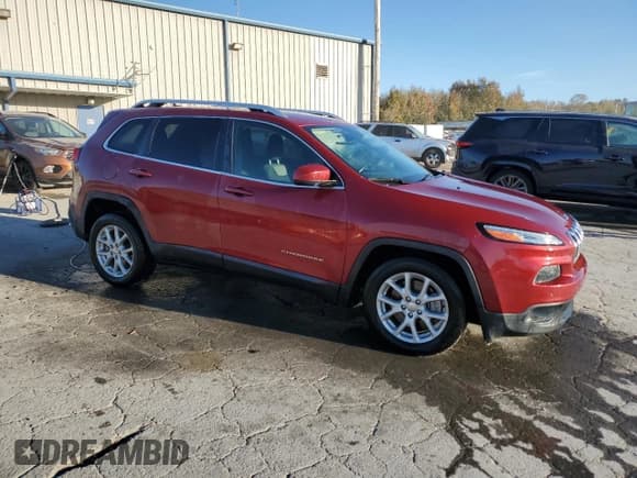✅ 2014 Jeep Cherokee Latitude • VIN: 1C4PJLCB3EW217640 • Лот: 92030765. Опубликован ранее на Copart с пробегом 115 016 миль. Бесплатный доступ к архиву аукционных продаж из США и подробный отчёт об истории автомобиля на DreamBid. Изображение 4.
