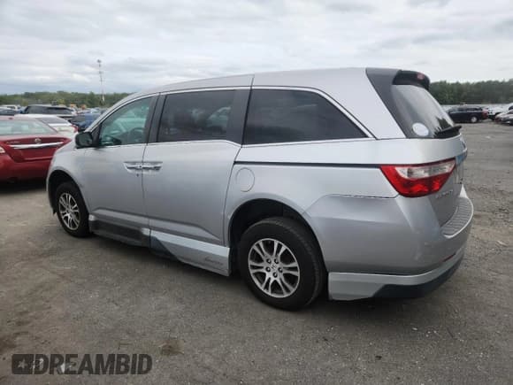✅ 2012 Honda Odyssey EX-L • VIN: 5FNRL5H6XCB111150 • Lot: 71189585. Wystawiony na Copart z przebiegiem 182 425 mil. Bezpłatny archiwum sprzedaży aukcyjnych z USA i szczegółowy raport historii pojazdu na DreamBid. Zdjęcie 2.