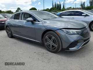 ✅ 2023 Mercedes-Benz EQE 350+ • VIN: W1KEG2BB4PF025198 • Lot: 60955394. Wystawiony na Copart z przebiegiem Nie podano. Bezpłatny archiwum sprzedaży aukcyjnych z USA i szczegółowy raport historii pojazdu na DreamBid. Zdjęcie 4.