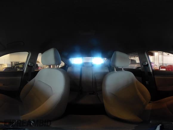 ✅ 2018 Hyundai Elantra Value Edition • VIN: 5NPD84LF0JH215514 • Lot: 43400585. Listed on IAAI with 101,238 mi. Free auction sales archive from the USA and detailed vehicle history report at DreamBid. Image 18.