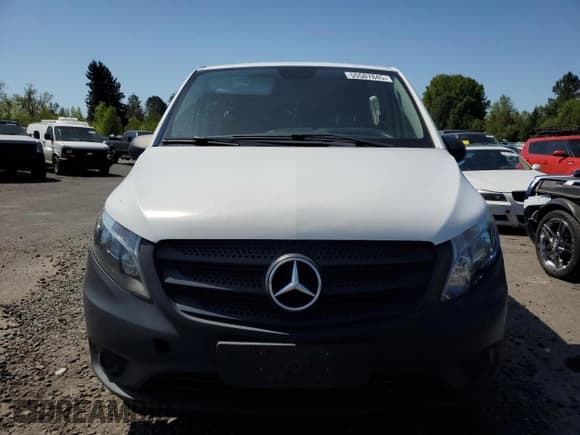 ✅ 2018 Mercedes-Benz Metris Cargo • VIN: WD3PG2EAXJ3371586 • Lot: 55507845. Wystawiony na Copart z przebiegiem 55 927 mil. Bezpłatny archiwum sprzedaży aukcyjnych z USA i szczegółowy raport historii pojazdu na DreamBid. Zdjęcie 5.
