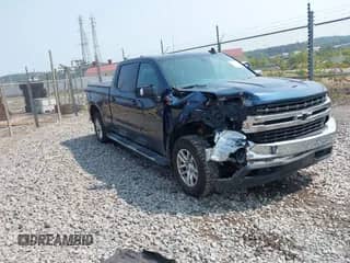 2021 Chevrolet Silverado 1500 LT z VIN 3GCUYDET3MG101183, wystawiony jako IAAI lot #43159789 z przebiegiem 76 887 mil mil oraz . Historia ofert i sprzedaży dostępna na DreamBid. Obrazek 1.