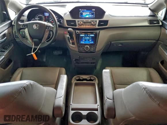 ✅ 2015 Honda Odyssey Touring Elite • VIN: 5FNRL5H98FB103594 • Lot: 94152155. Listed on Copart with 176,146 mi. Free auction sales archive from the USA and detailed vehicle history report at DreamBid. Image 8.