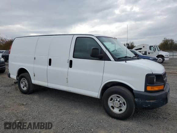 ✅ 2014 Chevrolet Express Cargo • VIN: 1GCWGFCA3E1130871 • Лот: 91214655. Опубликован ранее на Copart с пробегом 102 159 миль. Бесплатный доступ к архиву аукционных продаж из США и подробный отчёт об истории автомобиля на DreamBid. Изображение 4.