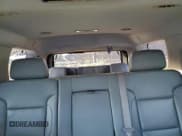 ✅ 2015 Chevrolet Tahoe LT • VIN: 1GNSKBKC2FR687841 • Lot: 95635665. Wystawiony na Copart z przebiegiem 276 813 mil. Bezpłatny archiwum sprzedaży aukcyjnych z USA i szczegółowy raport historii pojazdu na DreamBid. Zdjęcie 10.