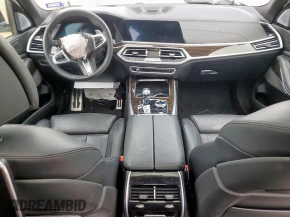 ✅ 2020 BMW X7 M50i • VIN: 5UXCX6C05L9C38130 • Lot: 71829275. Listed on Copart with 86,202 mi. Free auction sales archive from the USA and detailed vehicle history report at DreamBid. Image 8.