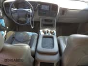 ✅ 2003 GMC Sierra 2500HD SLT • VIN: 1GTHK29U63E194281 • Lot: 50741425. Wystawiony na Copart z przebiegiem 321 681 mil. Bezpłatny archiwum sprzedaży aukcyjnych z USA i szczegółowy raport historii pojazdu na DreamBid. Zdjęcie 8.