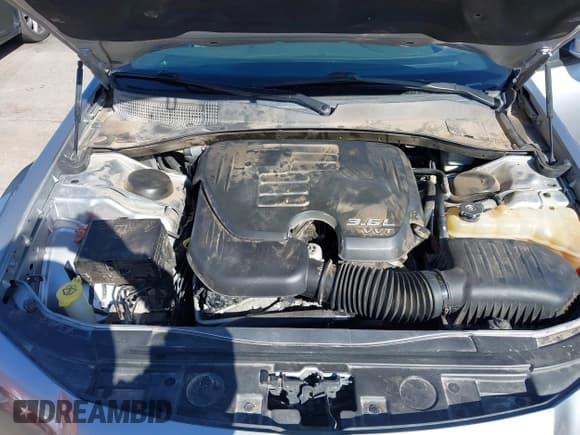 ✅ 2014 Chrysler 300 S • VIN: 2C3CCAGGXEH374510 • Лот: 43329759. Опубликован ранее на IAAI с пробегом 111 160 миль. Бесплатный доступ к архиву аукционных продаж из США и подробный отчёт об истории автомобиля на DreamBid. Изображение 10.