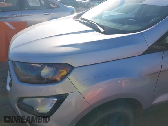 ✅ 2021 Ford EcoSport SES • VIN: MAJ6S3JL7MC400694 • Lot: 43439536. Wystawiony na IAAI z przebiegiem 33 171 mil. Bezpłatny archiwum sprzedaży aukcyjnych z USA i szczegółowy raport historii pojazdu na DreamBid. Zdjęcie 6.