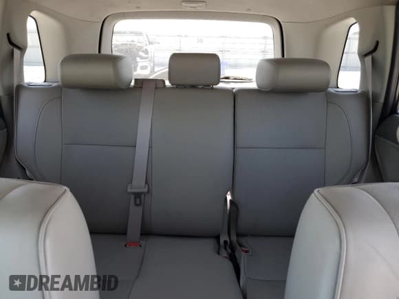 ✅ 2012 Suzuki Grand Vitara Limited • VIN: JS3TE0D74C4100509 • Lot: 81126405. Listed on Copart with 137,883 mi. Free auction sales archive from the USA and detailed vehicle history report at DreamBid. Image 10.