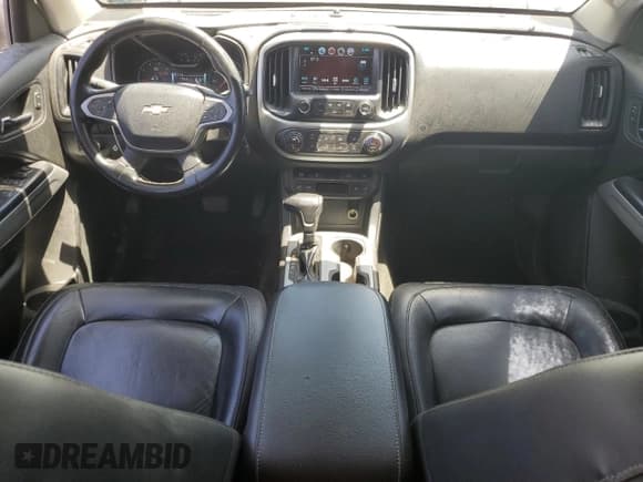 ✅ 2017 Chevrolet Colorado 2WD LT • VIN: 1GCGSCE18H1142730 • Лот: 53463565. Опубликован ранее на Copart с пробегом 197 102 миль. Бесплатный доступ к архиву аукционных продаж из США и подробный отчёт об истории автомобиля на DreamBid. Изображение 8.