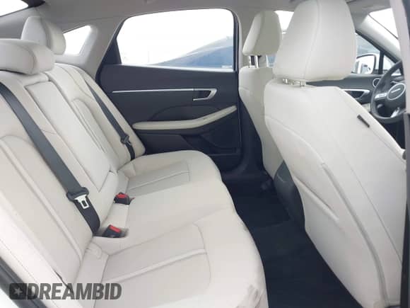 2025 Hyundai Sonata SEL Convenience with VIN KMHL14JA6SA441679, listed as a IAAI auction lot 42749052 with 2,460 mi miles and . Bid and sale history available at DreamBid. Image 8.