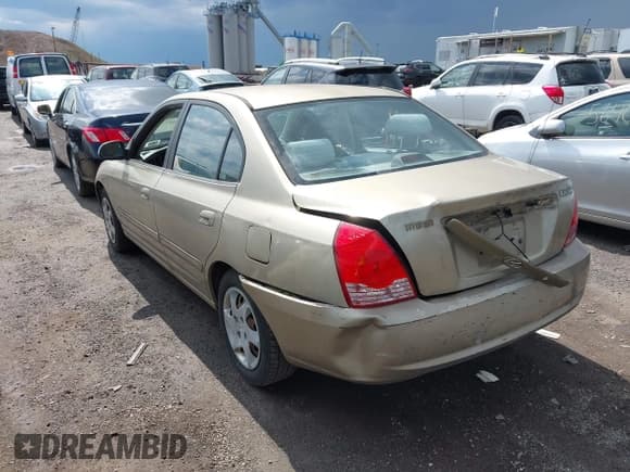 ✅ 2005 Hyundai Elantra GLS • VIN: KMHDN46D45U952614 • Lot: 42533977. Wystawiony na IAAI z przebiegiem 45 119 mil. Bezpłatny archiwum sprzedaży aukcyjnych z USA i szczegółowy raport historii pojazdu na DreamBid. Zdjęcie 3.