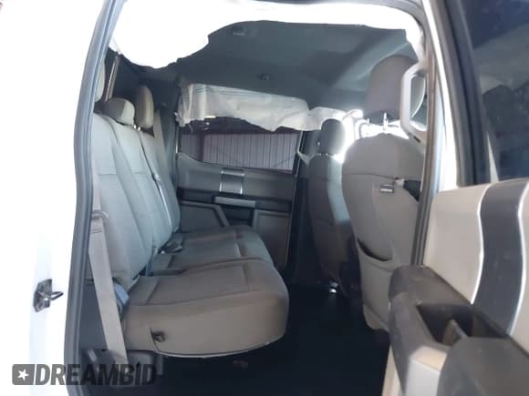 ✅ 2019 Ford F-250 XL • VIN: 1FT7W2BTXKED37703 • Lot: 40849443. Listed on IAAI with 150,618 mi. Free auction sales archive from the USA and detailed vehicle history report at DreamBid. Image 8.