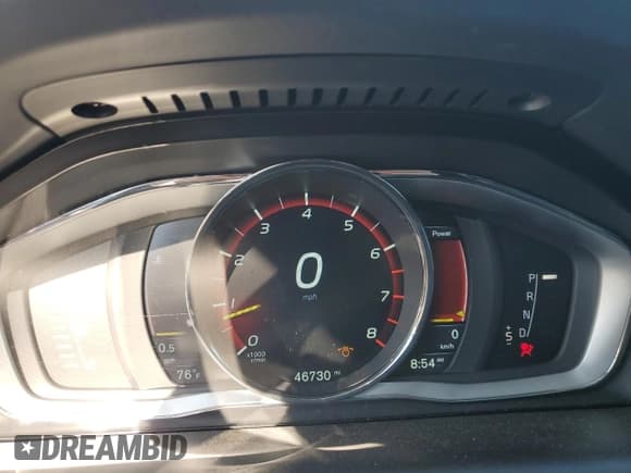 ✅ 2016 Volvo XC60 T5 Platinum • VIN: YV4612RM1G2820480 • Лот: 67959215. Опубликован ранее на Copart с пробегом 46 730 миль. Бесплатный доступ к архиву аукционных продаж из США и подробный отчёт об истории автомобиля на DreamBid. Изображение 9.