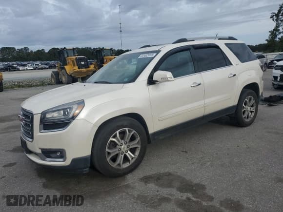 ✅ 2013 GMC Acadia SLT • VIN: 1GKKVRKD2DJ135905 • Lot: 82402915. Listed on Copart with 231,422 mi. Free auction sales archive from the USA and detailed vehicle history report at DreamBid. Image 1.