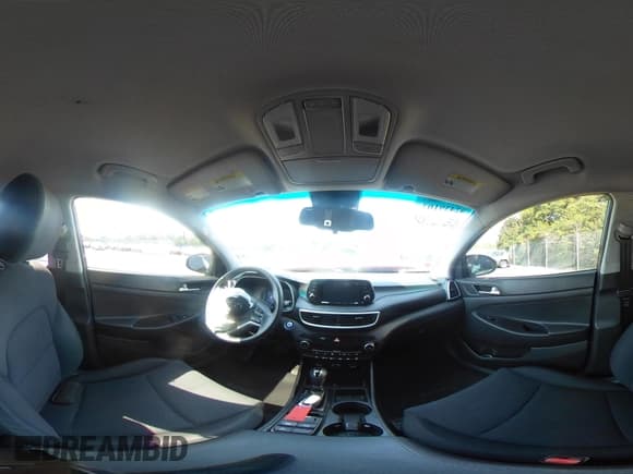 ✅ 2020 Hyundai Tucson Ultimate • VIN: KM8J3CAL3LU197745 • Lot: 42439103. Listed on IAAI with 62,026 mi. Free auction sales archive from the USA and detailed vehicle history report at DreamBid. Image 18.