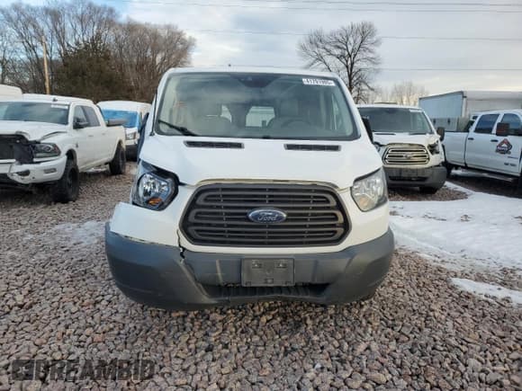 ✅ 2018 Ford Transit • VIN: 1FTYE9ZM3JKA20344 • Lot: 41791985. Listed on Copart with 93,748 mi. Free auction sales archive from the USA and detailed vehicle history report at DreamBid. Image 5.