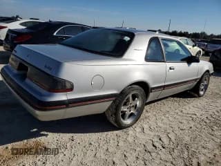 ✅ 1988 Ford Thunderbird • VIN: 1FABP64T3JH145411 • Lot: 78222654. Listed on Copart with 143,134 mi. Free auction sales archive from the USA and detailed vehicle history report at DreamBid. Image 3.