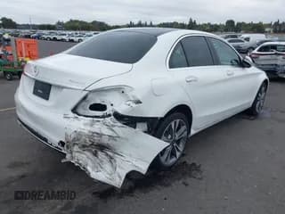✅ 2021 Mercedes-Benz C 300 • VIN: W1KWF8EB8MR625884 • Lot: 43387178. Wystawiony na IAAI z przebiegiem 34 317 mil. Bezpłatny archiwum sprzedaży aukcyjnych z USA i szczegółowy raport historii pojazdu na DreamBid. Zdjęcie 4.