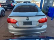 ✅ 2013 Volkswagen Jetta TDI w/Premium/Nav • VIN: 3VWLL7AJ2DM448258 • Lot: 90699545. Wystawiony na Copart z przebiegiem 98 128 mil. Bezpłatny archiwum sprzedaży aukcyjnych z USA i szczegółowy raport historii pojazdu na DreamBid. Zdjęcie 6.