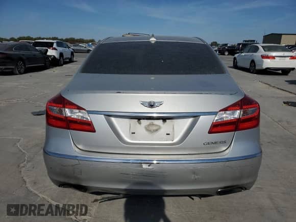 2012 Hyundai Genesis 3.8L z VIN KMHGC4DD9CU152023, wystawiony jako Copart lot #78242744 z przebiegiem 221 706 mil mil oraz Szkoda całkowita • Salvage title. Historia ofert i sprzedaży dostępna na DreamBid. Obrazek 6.