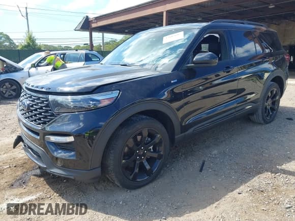 ✅ 2022 Ford Explorer ST-Line • VIN: 1FMSK8KH5NGC30132 • Lot: 43103685. Listed on IAAI with 48,712 mi. Free auction sales archive from the USA and detailed vehicle history report at DreamBid. Image 17.