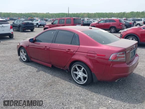 ✅ 2004 Acura TL • VIN: 19UUA65544A067613 • Лот: 42061521. Опубликован ранее на IAAI с пробегом 262 860 миль. Бесплатный доступ к архиву аукционных продаж из США и подробный отчёт об истории автомобиля на DreamBid. Изображение 3.