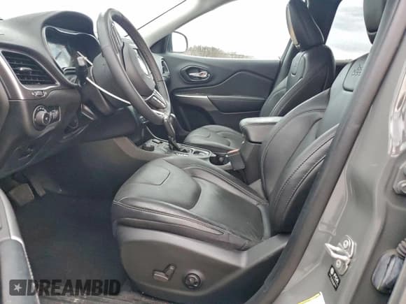 ✅ 2021 Jeep Cherokee 80th Anniversary • VIN: 1C4PJMMX5MD222414 • Lot: 94471705. Listed on Copart with 32,767 mi. Free auction sales archive from the USA and detailed vehicle history report at DreamBid. Image 7.