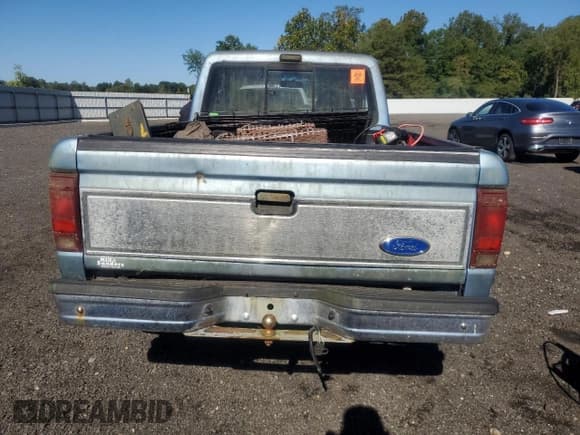✅ 1991 Ford Ranger • VIN: 1FTCR15T2MPA60161 • Lot: 71720325. Listed on Copart with 17,742 mi. Free auction sales archive from the USA and detailed vehicle history report at DreamBid. Image 6.