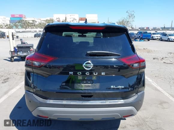 ✅ 2021 Nissan Rogue SL • VIN: JN8AT3CB9MW238107 • Лот: 43187967. Опубликован ранее на IAAI с пробегом 155 806 миль. Бесплатный доступ к архиву аукционных продаж из США и подробный отчёт об истории автомобиля на DreamBid. Изображение 17.