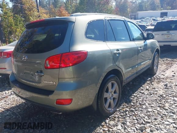 ✅ 2008 Hyundai Santa Fe SE • VIN: 5NMSH13E08H151379 • Lot: 43624134. Listed on IAAI with 208,856 mi. Free auction sales archive from the USA and detailed vehicle history report at DreamBid. Image 4.