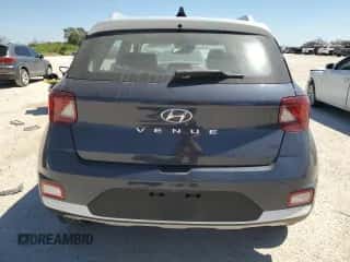 2022 Hyundai Venue SEL с VIN KMHRC8A32NU153531, выставлен на аукционе Copart как лот 72997684 с пробегом 28 850 миль миль и Списание • Salvage title. История ставок и продаж доступна на DreamBid. Изображение 6.