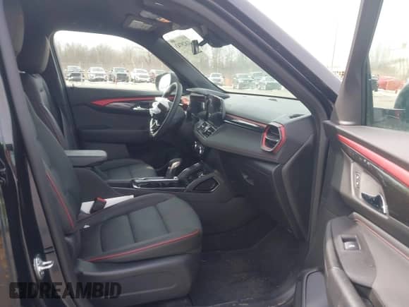 2025 Chevrolet TrailBlazer RS с VIN KL79MUSL6SB024513, выставлен на аукционе IAAI как лот 41829743 с пробегом 7 082 миль миль и . История ставок и продаж доступна на DreamBid. Изображение 5.