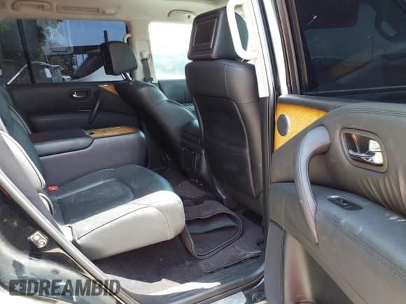 ✅ 2012 Infiniti QX56 7-passenger • VIN: JN8AZ2NFXC9519144 • Lot: 42061647. Listed on IAAI with Not provided. Free auction sales archive from the USA and detailed vehicle history report at DreamBid. Image 8.